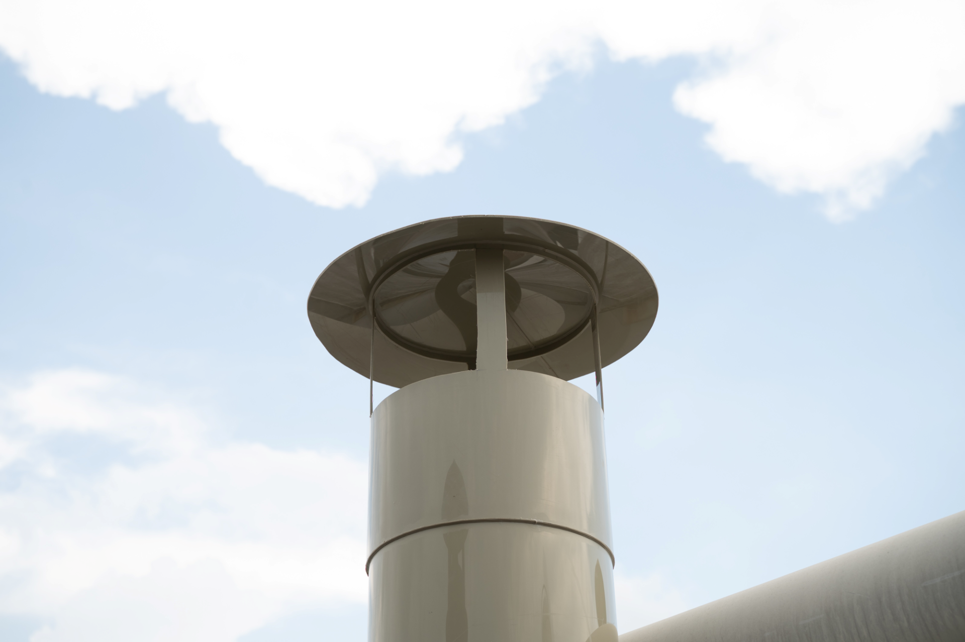實驗室排風系統與配電工程整合案例